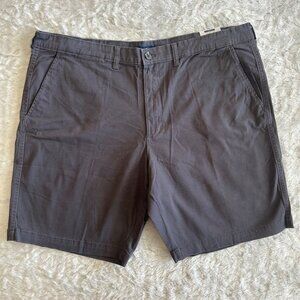 NWT George Mens Stretch At-The-Knee Flat Front Chino Shorts Grey Size 40